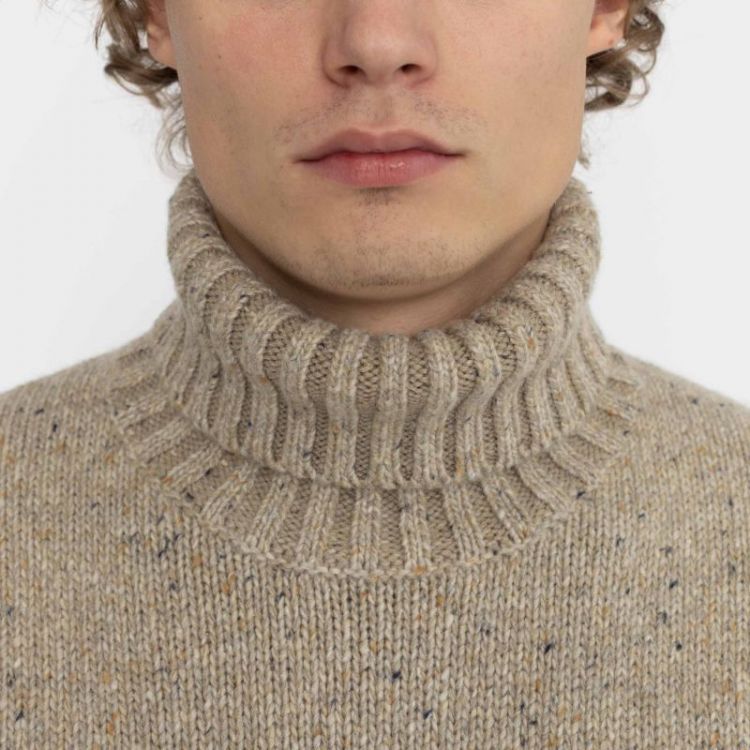 High-neck sweater off-white